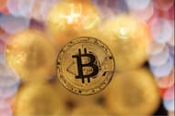 比特币盘整深水区：Q4 关键阶段的突围路径