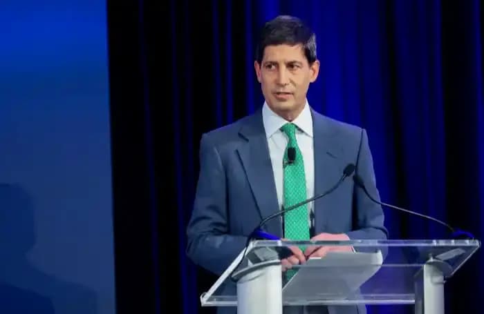 美联储主席人选生变，沃什意外领先：「降息 缩表」将成新主线？